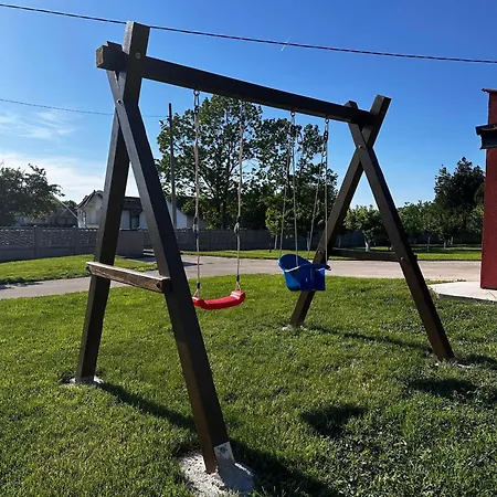 Hébergement de vacances Vikendica Castanea Banja Zdrelo